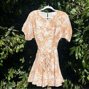 ALEX VINASH peach tan ivory tropical leaf puff short sleeve belted mini dress
